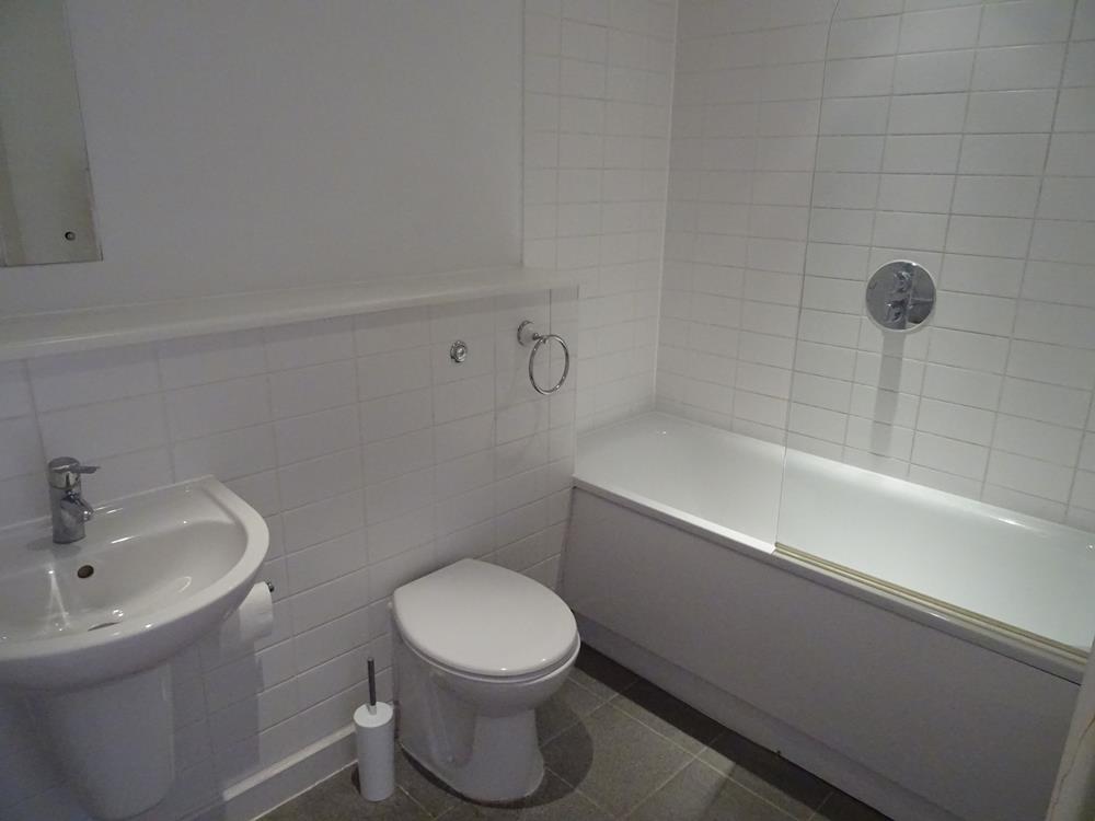 Castle Quay, Bedford, MK40