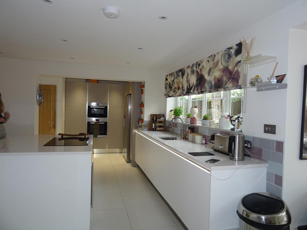 East Hills, Cranfield, MK43