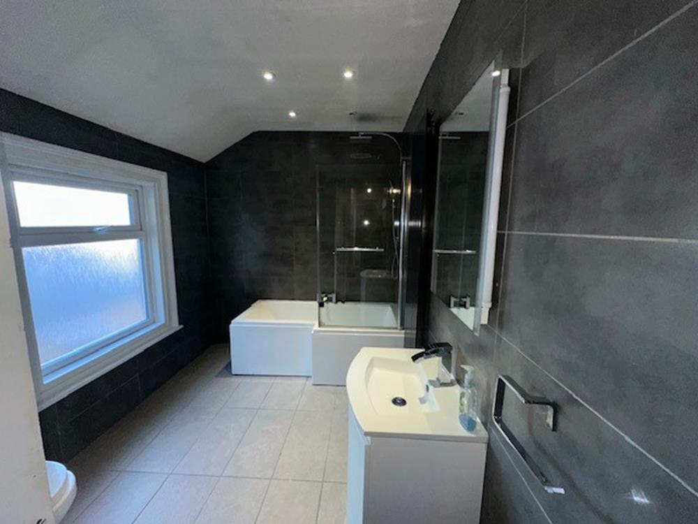Grove Street, Higham Ferrers, NN10