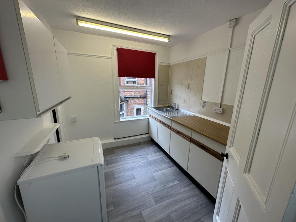 Flat   St Andrews Road, Bedford, MK40