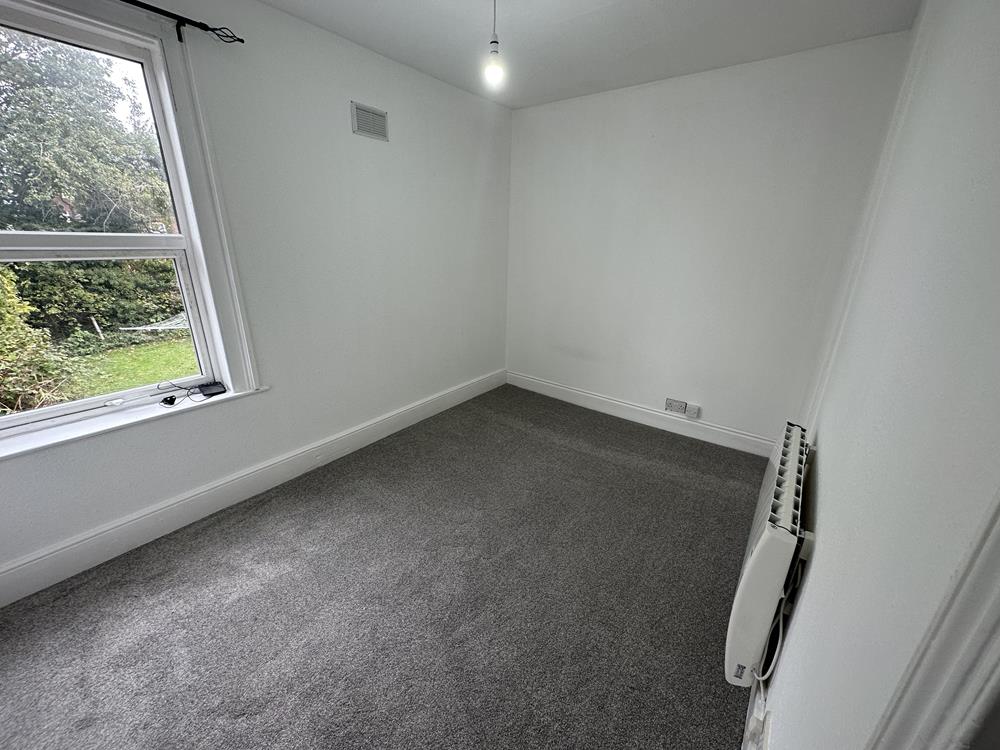 Flat   St Andrews Road, Bedford, MK40