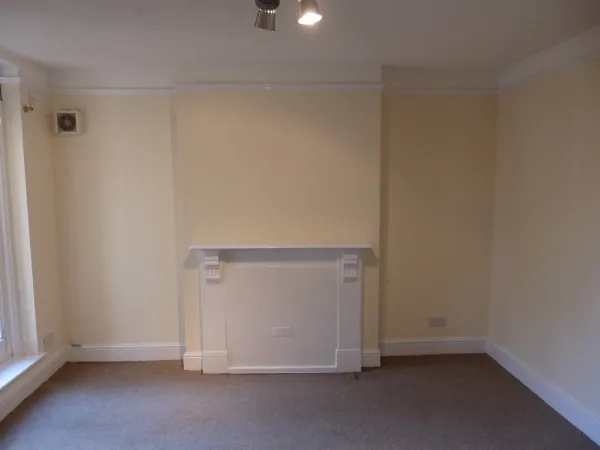 Goldington Avenue, Bedford, MK40
