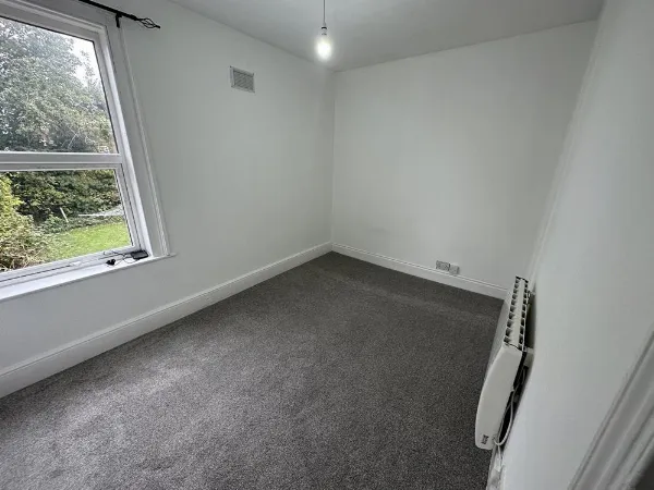 Flat, St Andrews Road, Bedford, MK40