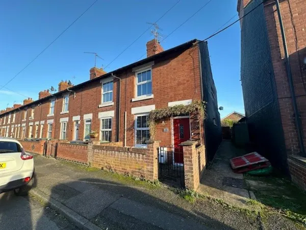 Grove Street, Higham Ferrers, NN10, photo 1 of 14