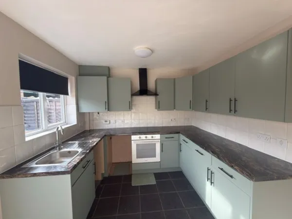 Ellington Road, Bedford, MK42