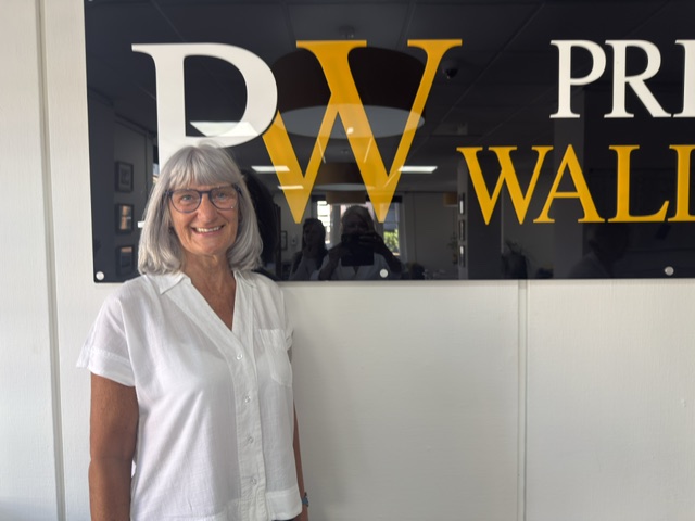 Paula Bailey, Price Wallace