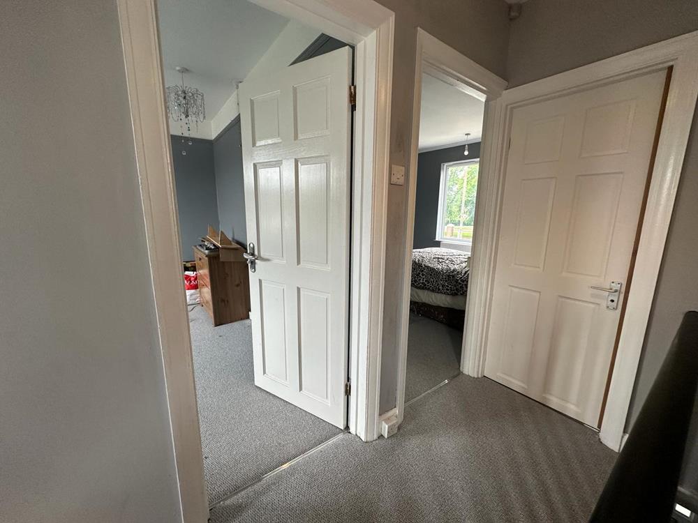 Ampthill Road, Bedford, MK42 Price Wallace